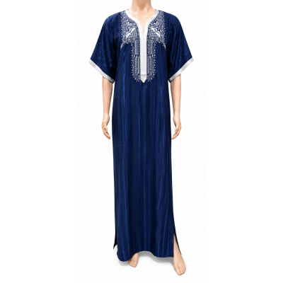 Traditional Tunisian Jobba...